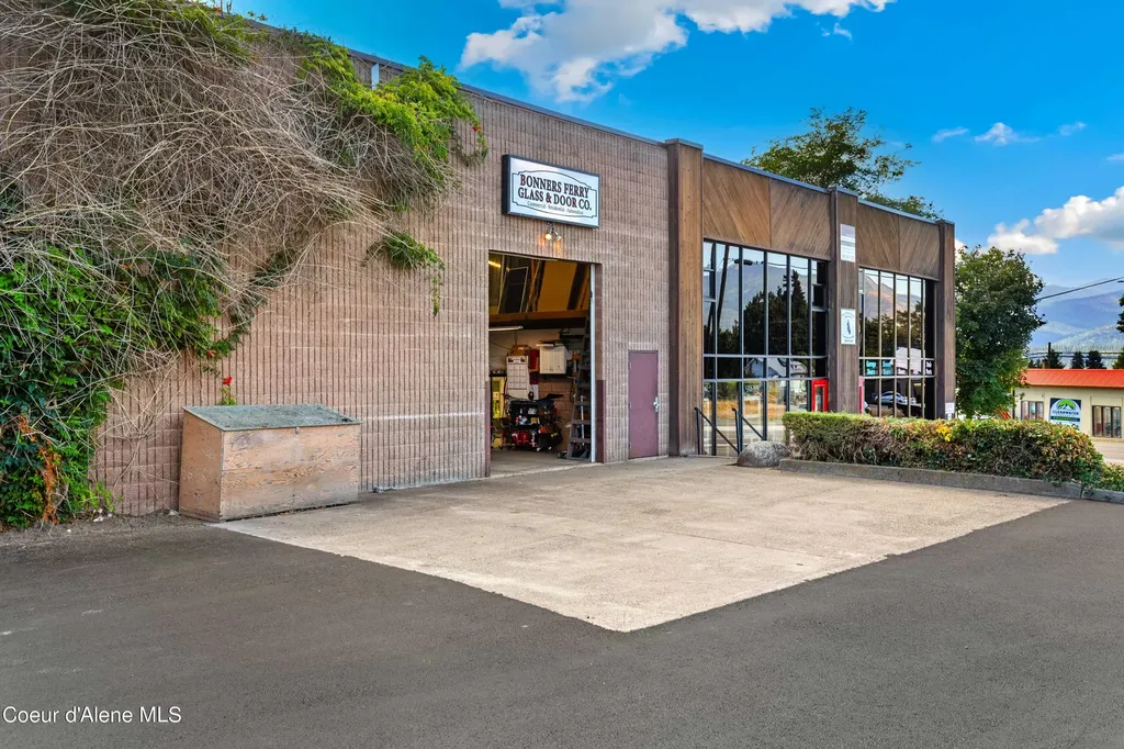 6821 Main Street Bonners Ferry ID 83805