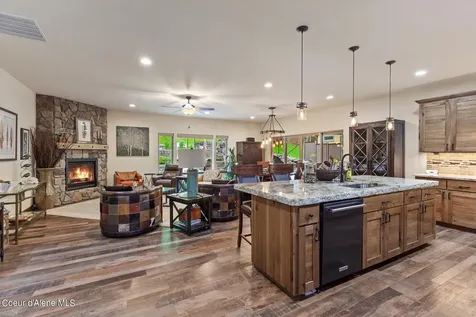4778 E Hayden Lake Road Hayden ID 83835