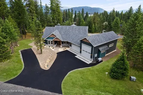 582 Deeter Drive Priest River ID 83856