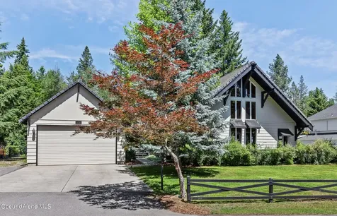 1719 E Finch Road Hayden ID 83835