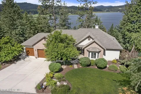 17397 W Woodlake Drive Hauser ID 83854