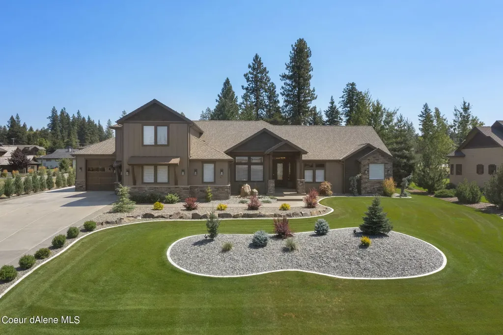 1361 E Bruin Loop Hayden ID 83835