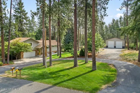706 S Penny Lane Post Falls ID 83854