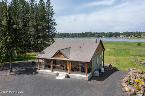 16023 N. Pinewood Way Hayden ID 83835