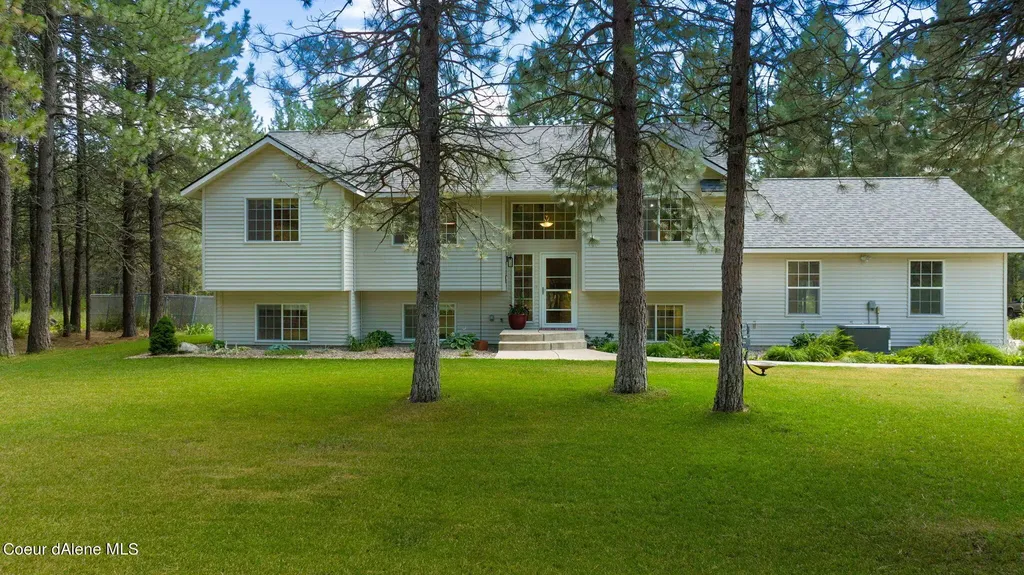 29759 N Wheatridge Road Athol ID 83801