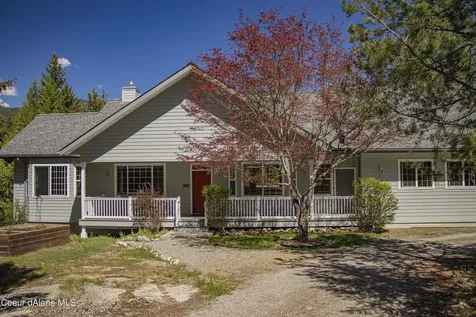 388 Sweetwater Drive Sandpoint ID 83864