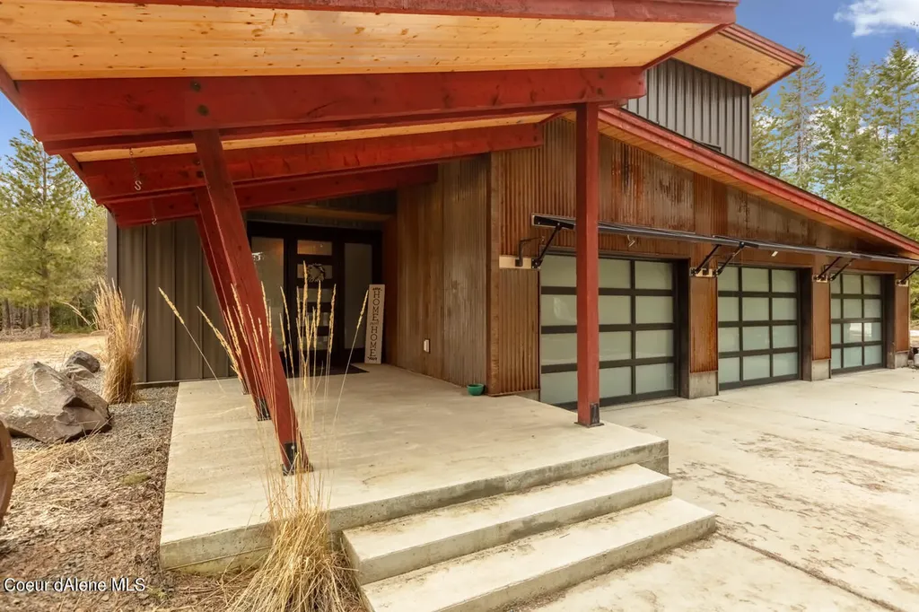 751 W Garwood Road Rathdrum ID 83858