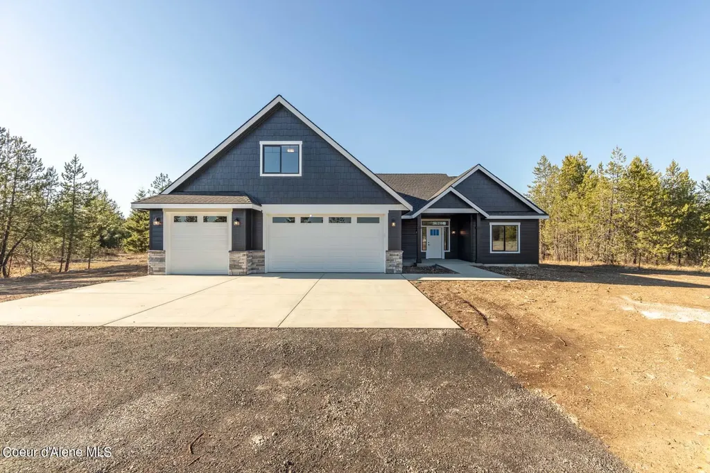 29249 N Archer Road Athol ID 83801