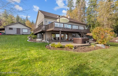 2593 Lakeshore Drive Sagle ID 83860