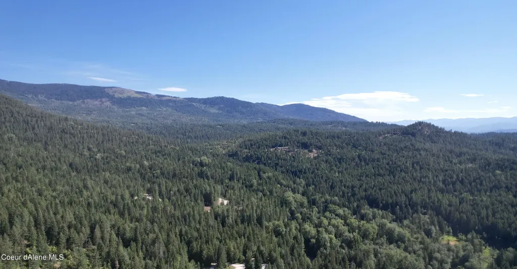 2500 Carr Creek Road Sandpoint ID 83864