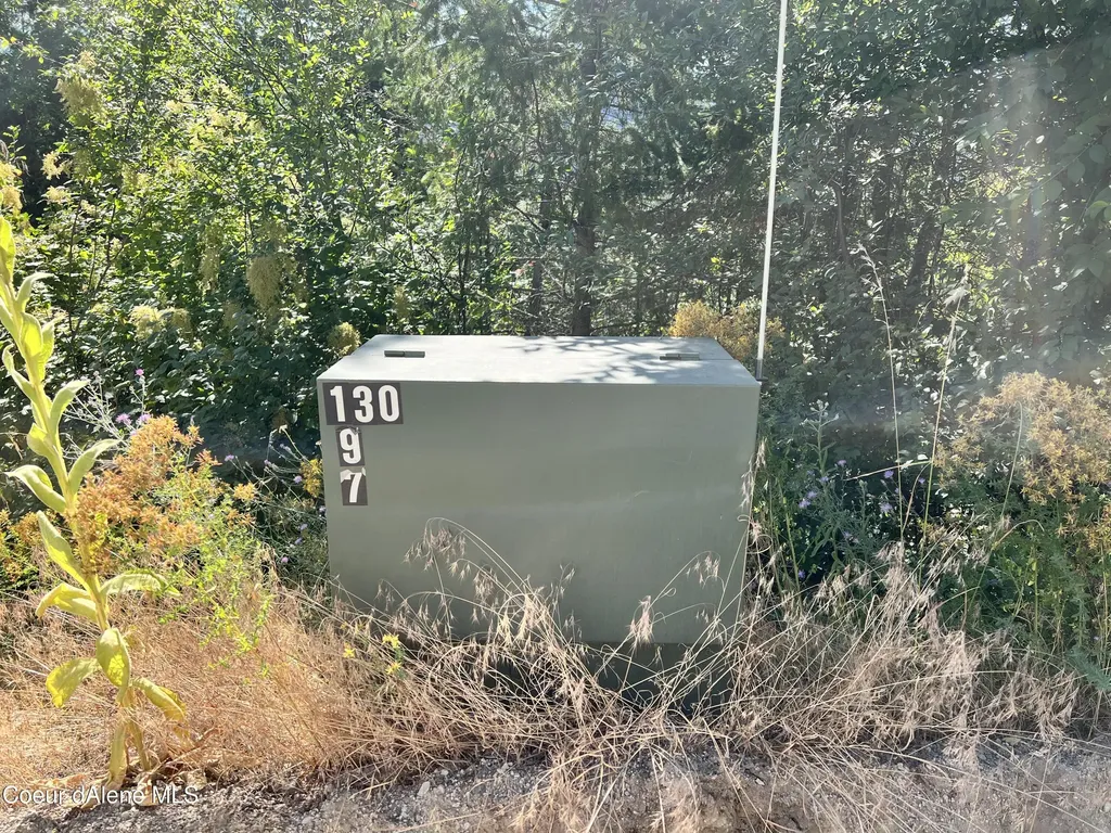 2500 Carr Creek Road Sandpoint ID 83864