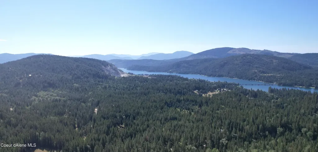 2500 Carr Creek Road Sandpoint ID 83864