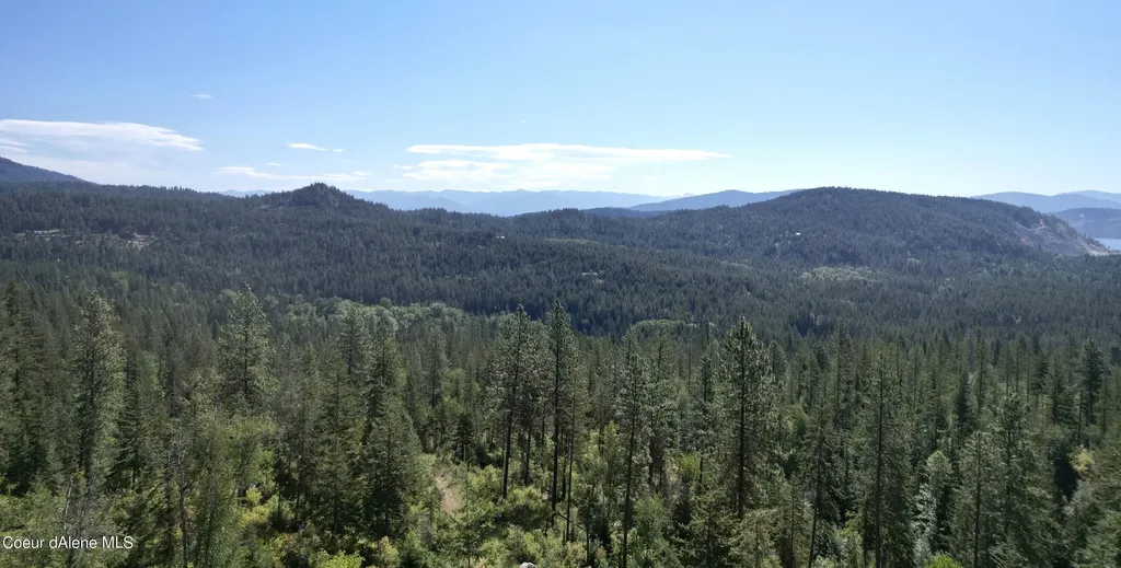 2500 Carr Creek Road Sandpoint ID 83864