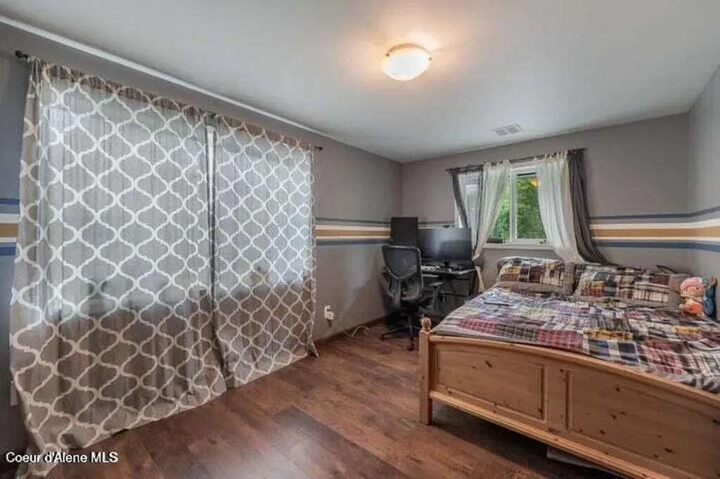 14 Meadowlark Drive Sagle ID 83860