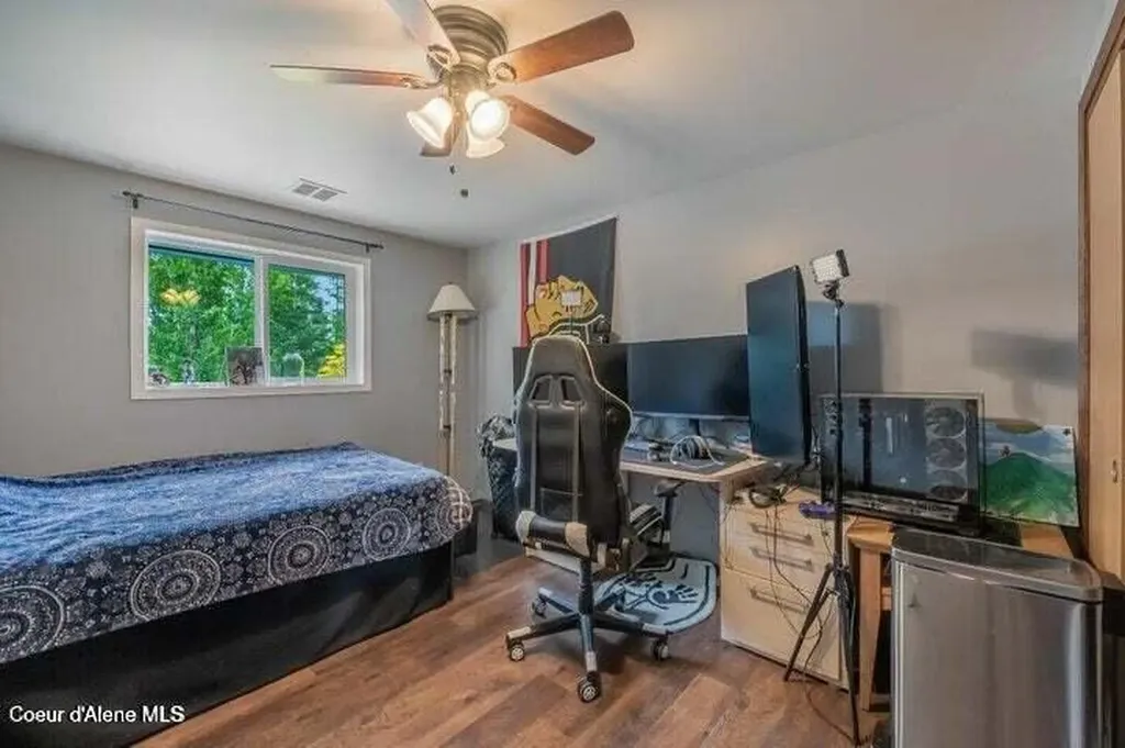 14 Meadowlark Drive Sagle ID 83860