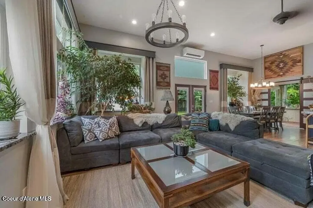 14 Meadowlark Drive Sagle ID 83860
