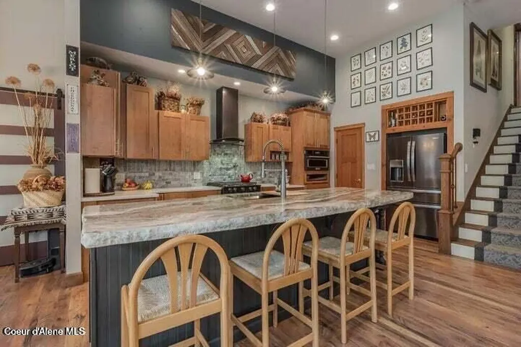 14 Meadowlark Drive Sagle ID 83860