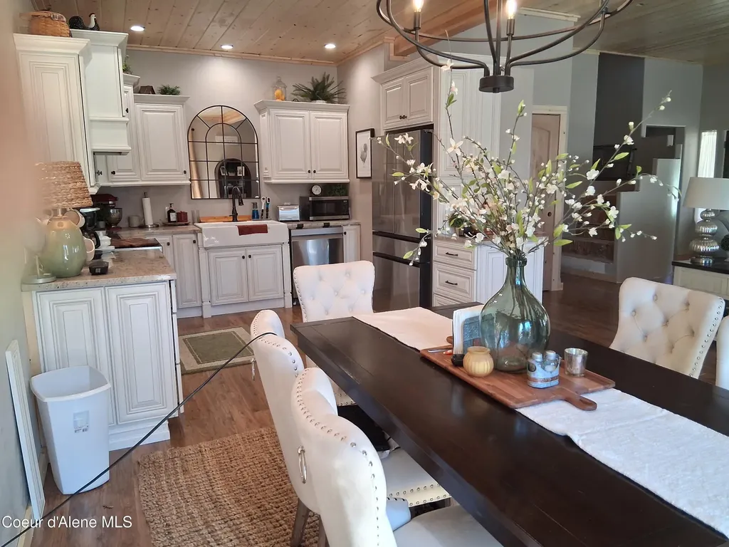 16 Elk Horn Clark Fork ID 83811