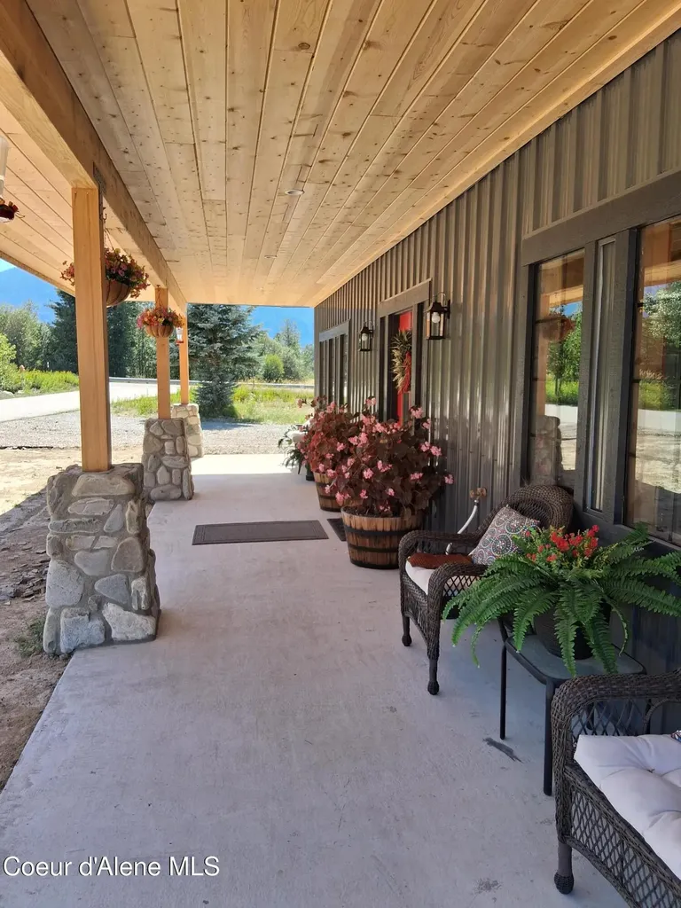 16 Elk Horn Clark Fork ID 83811
