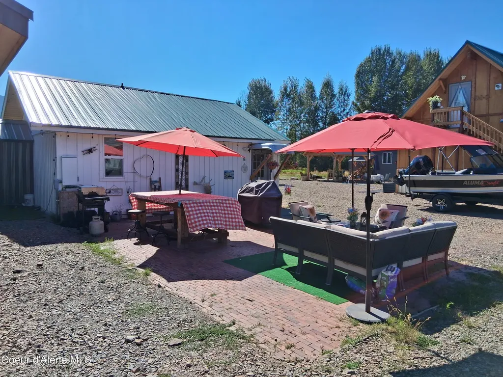 16 Elk Horn Clark Fork ID 83811