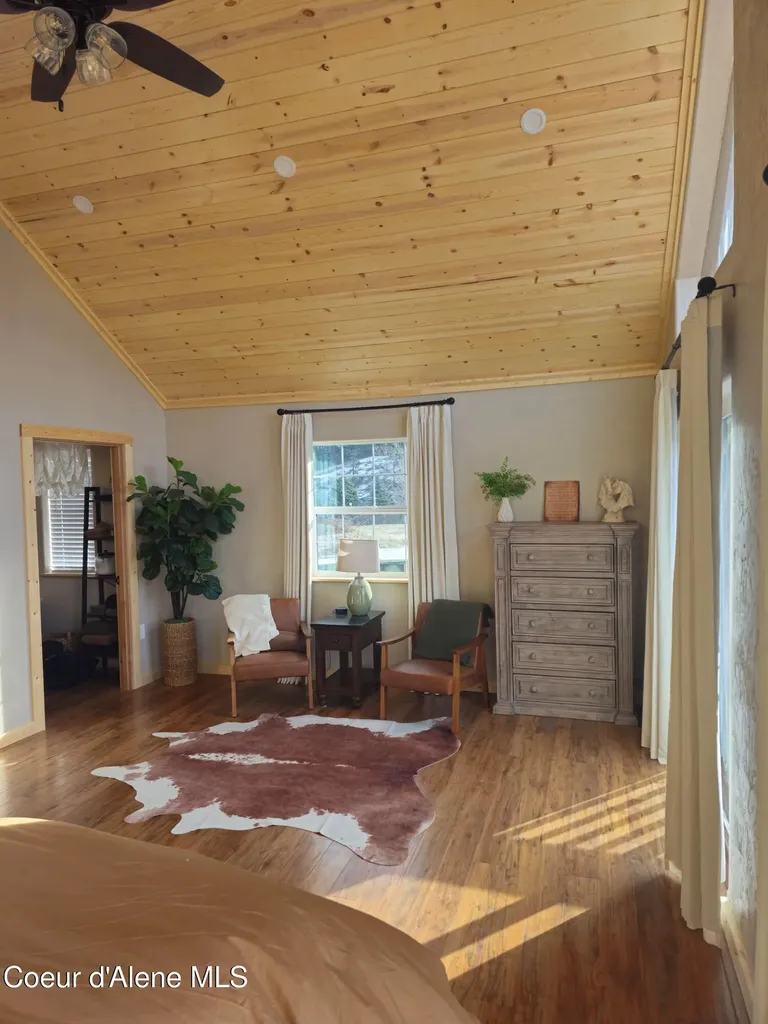 16 Elk Horn Clark Fork ID 83811