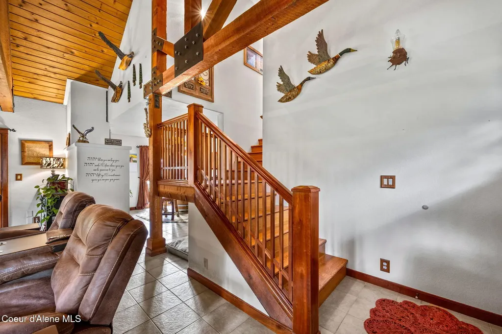 704 Hidden Creek Road Sagle ID 83860