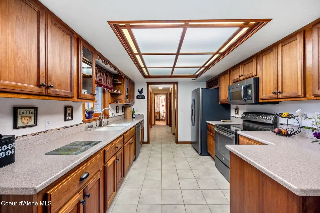 704 Hidden Creek Road Sagle ID 83860