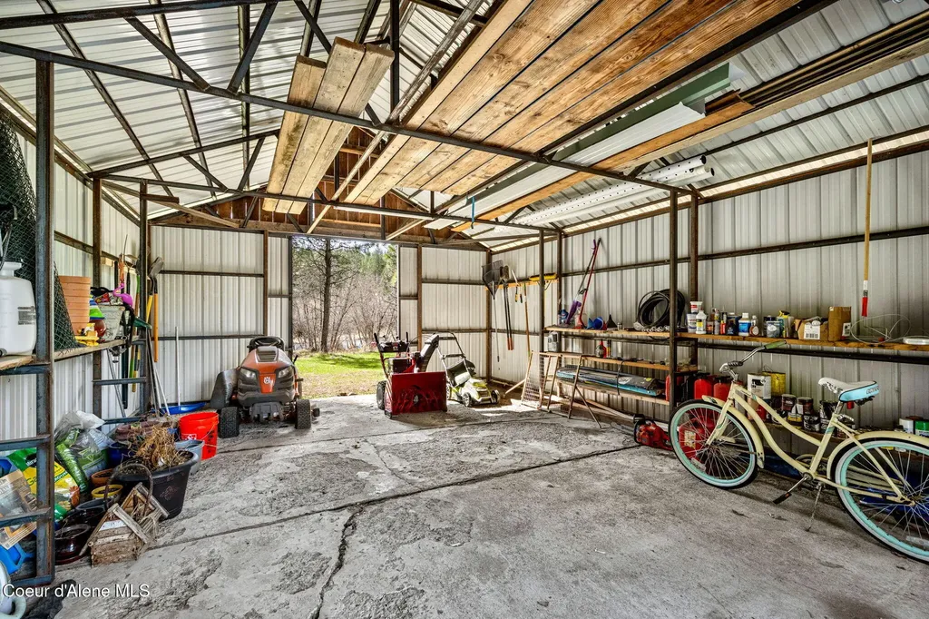 704 Hidden Creek Road Sagle ID 83860