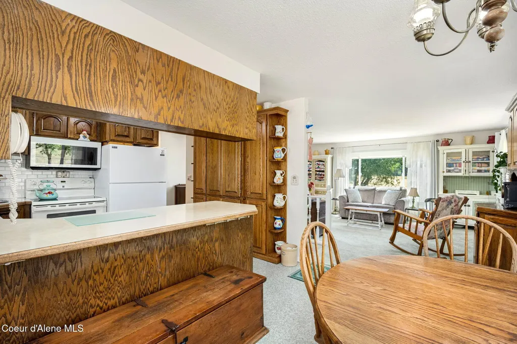640 Renlow Road Plummer ID 83851