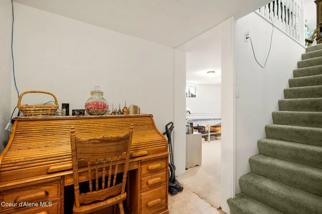 640 Renlow Road Plummer ID 83851