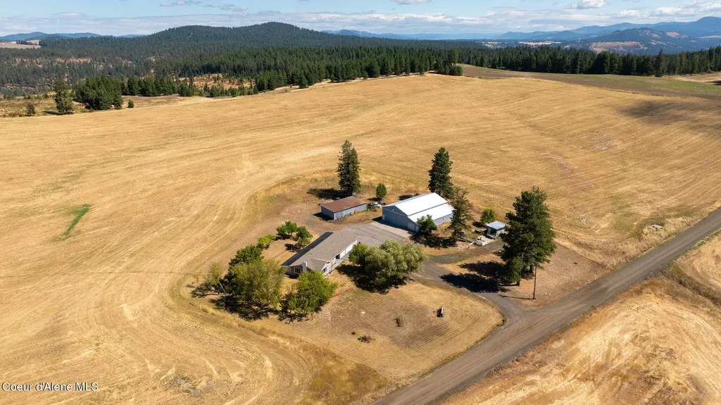 640 Renlow Road Plummer ID 83851