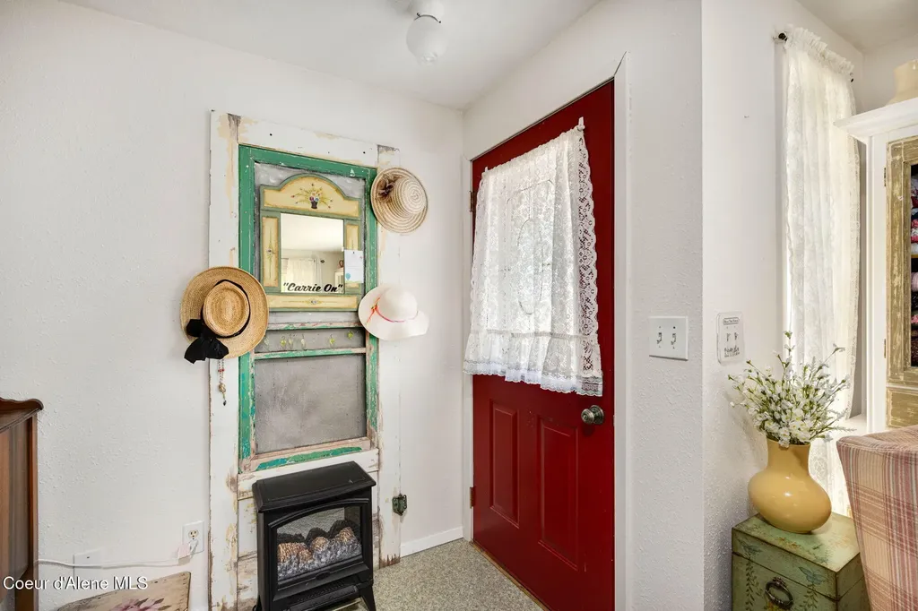640 Renlow Road Plummer ID 83851