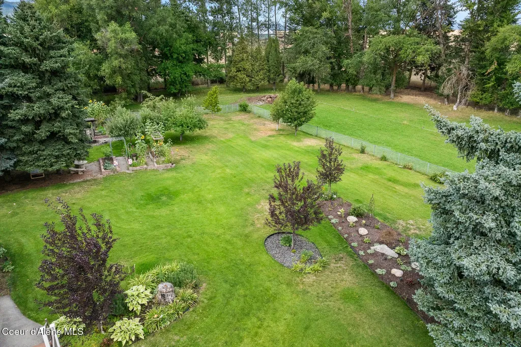 9636 N Idaho Road Post Falls ID 83854