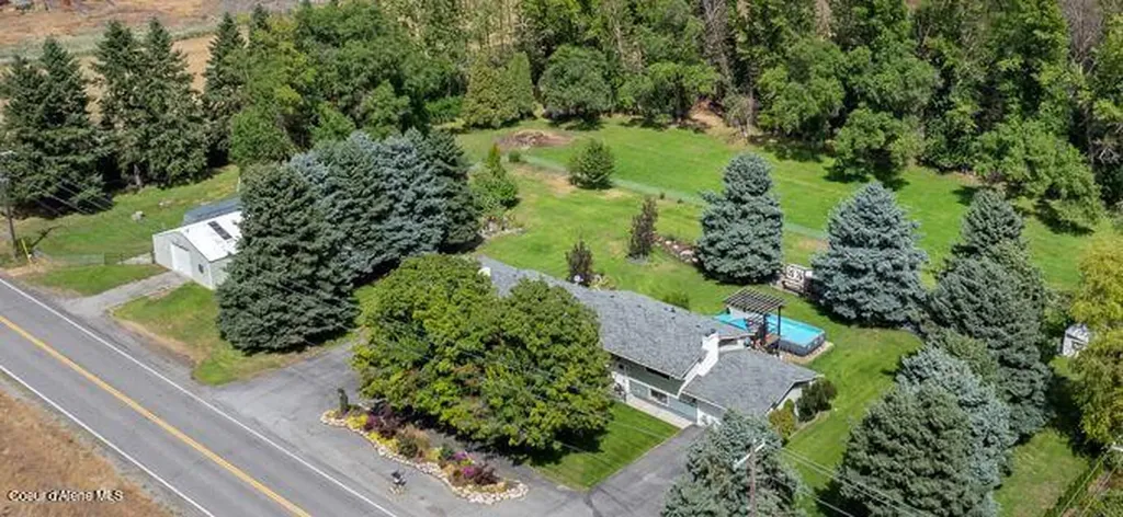 9636 N Idaho Road Post Falls ID 83854