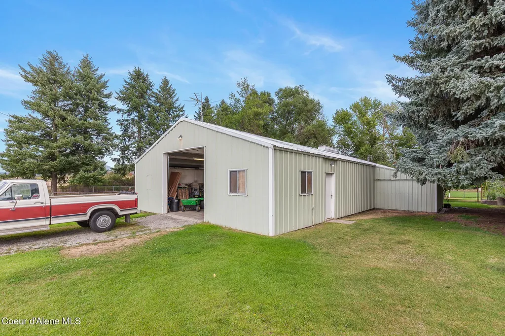 9636 N Idaho Road Post Falls ID 83854