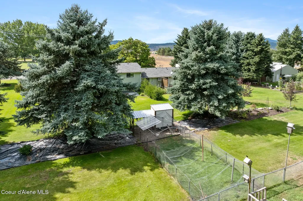 9636 N Idaho Road Post Falls ID 83854