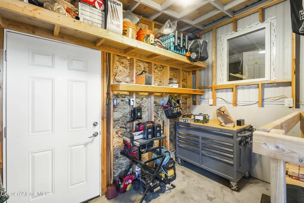 302 School Road Hope ID 83836