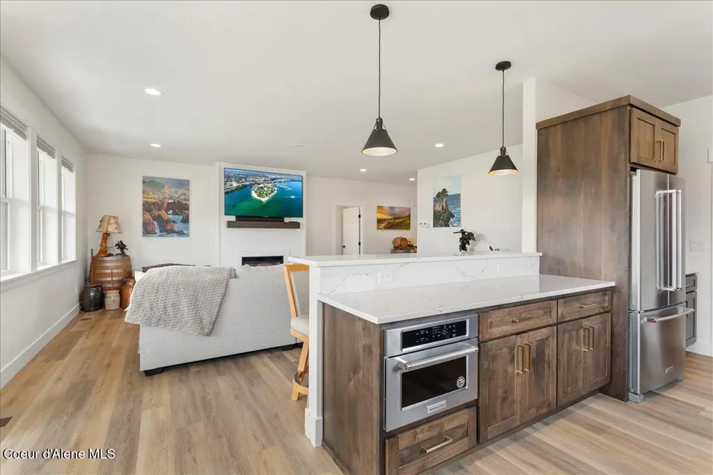 2058 S Aspen Way Sandpoint ID 83864