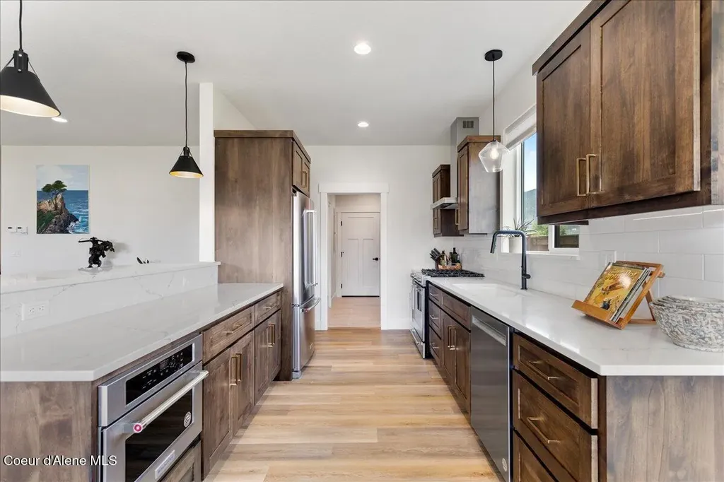 2058 S Aspen Way Sandpoint ID 83864