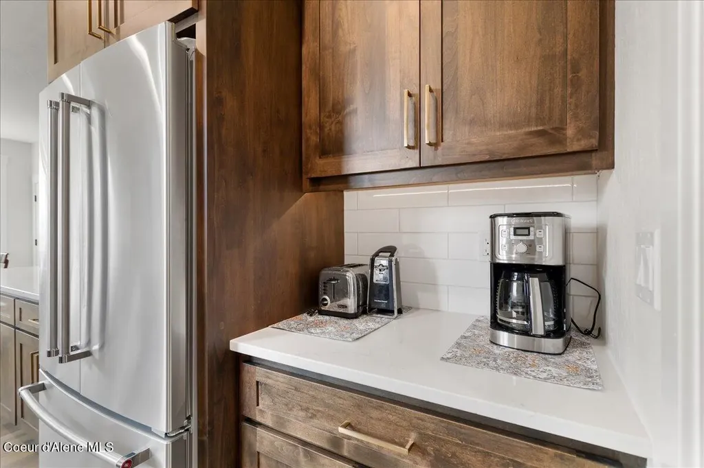 2058 S Aspen Way Sandpoint ID 83864