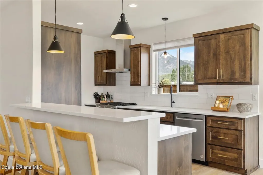 2058 S Aspen Way Sandpoint ID 83864
