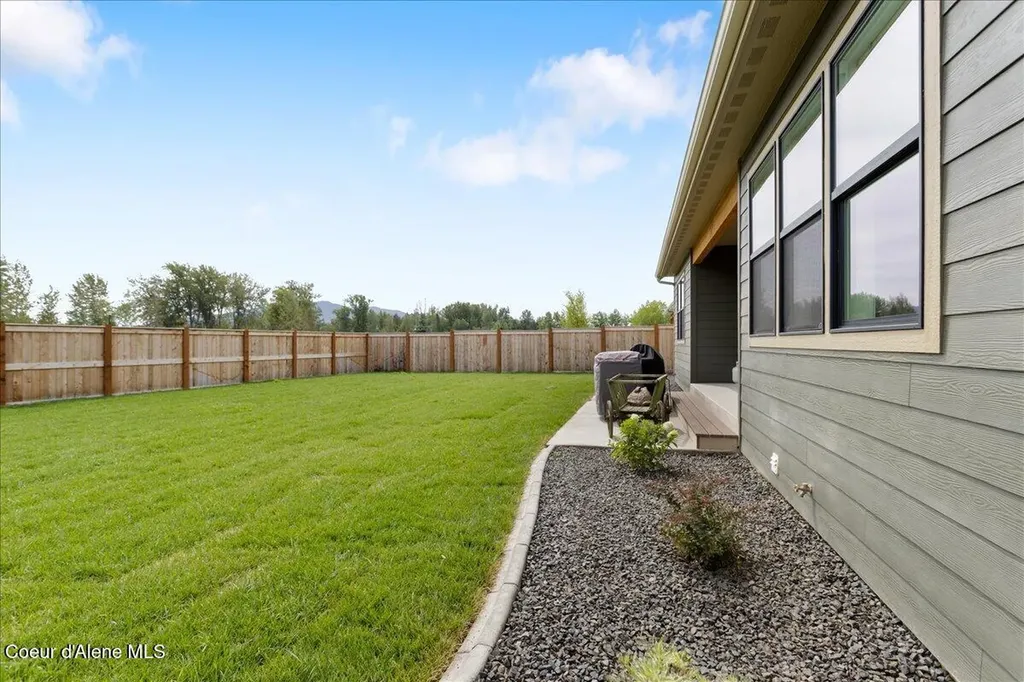2058 S Aspen Way Sandpoint ID 83864