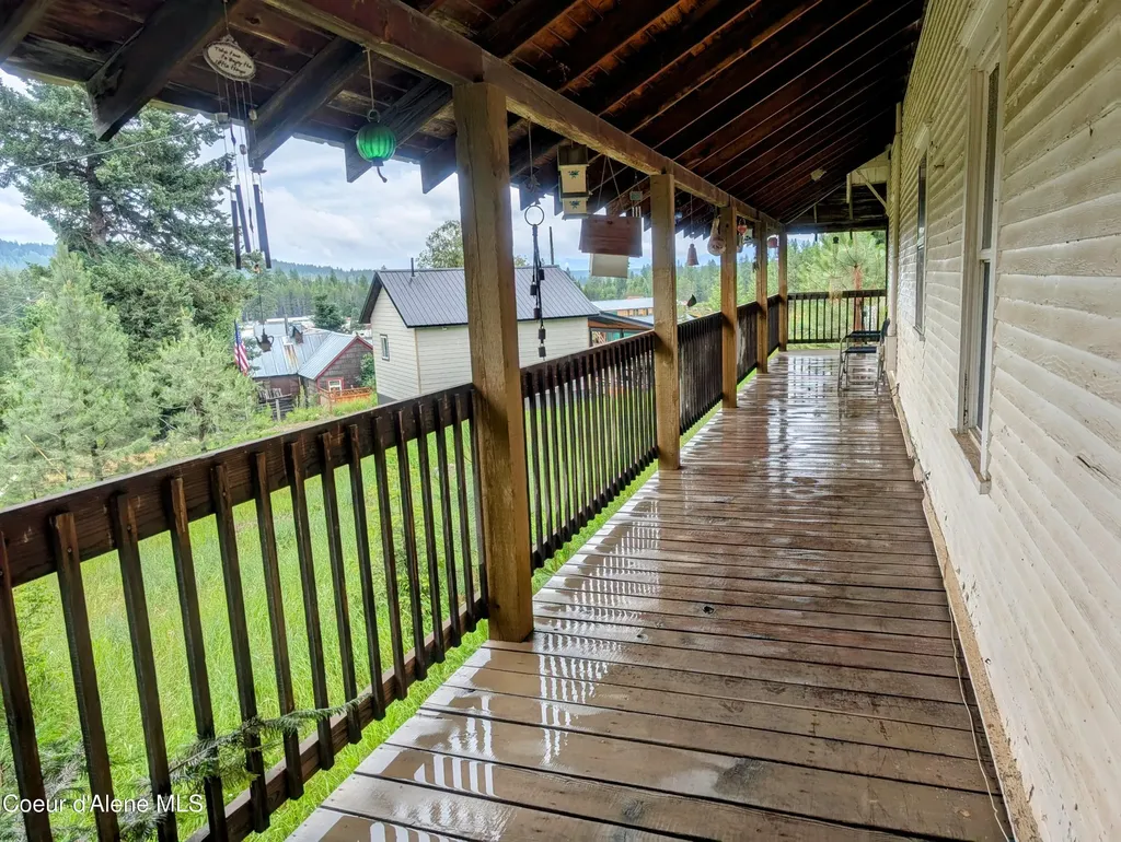 6702 Kelso Lake Road Athol ID 83801