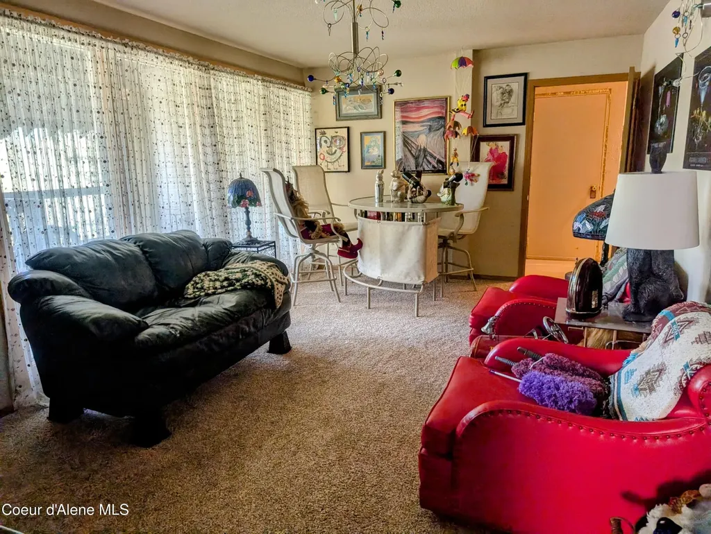 6702 Kelso Lake Road Athol ID 83801