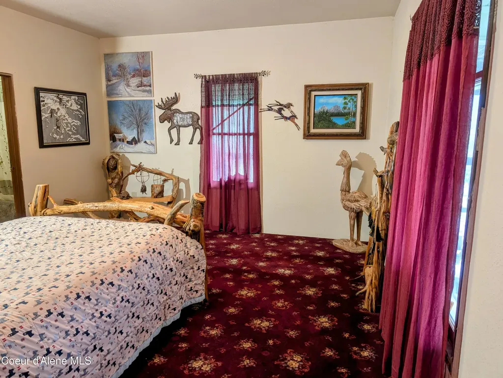 6702 Kelso Lake Road Athol ID 83801