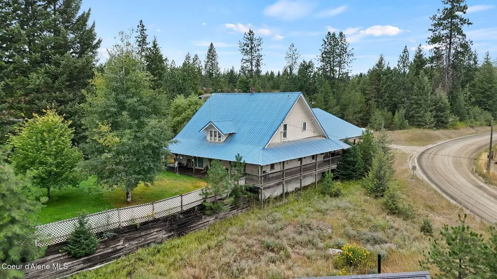 6702 Kelso Lake Road Athol ID 83801