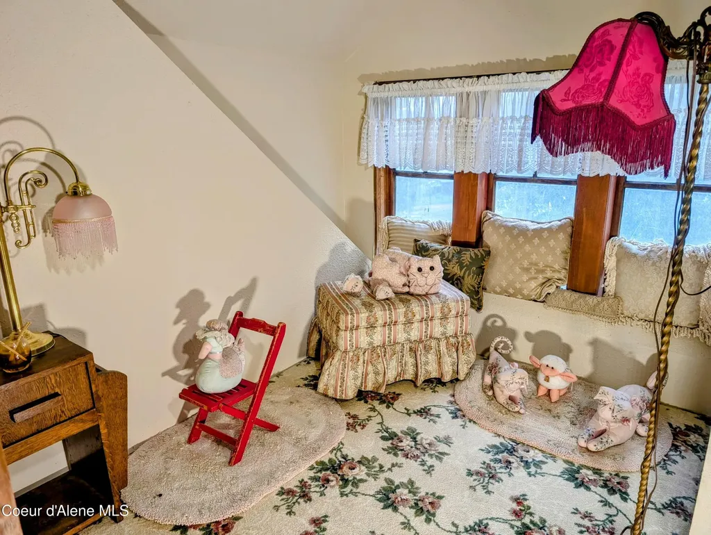 6702 Kelso Lake Road Athol ID 83801