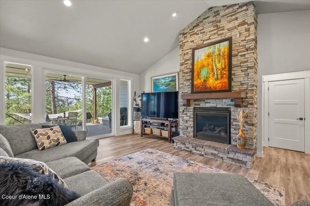 13357 N Spiral Ridge Trail Rathdrum ID 83858