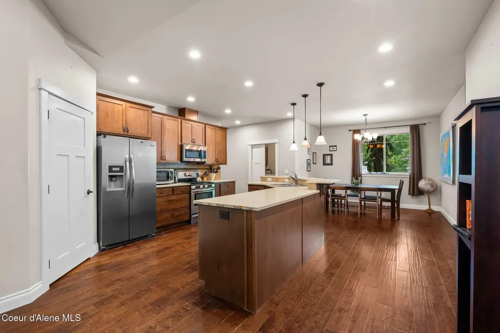 4310 Burns Court Sandpoint ID 83864