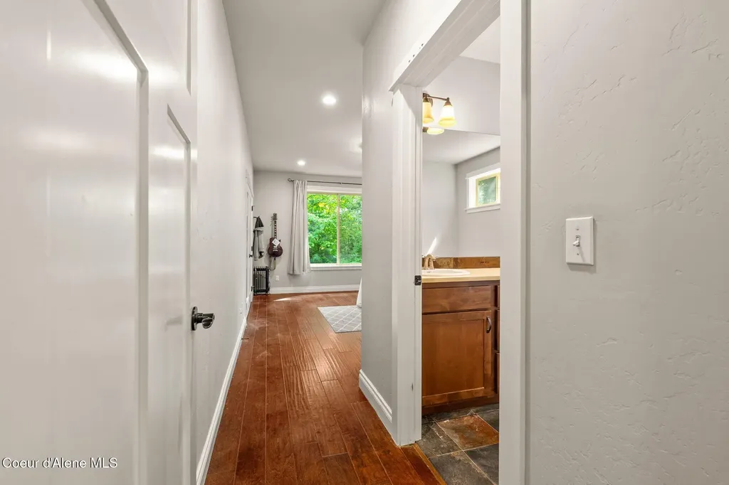 4310 Burns Court Sandpoint ID 83864